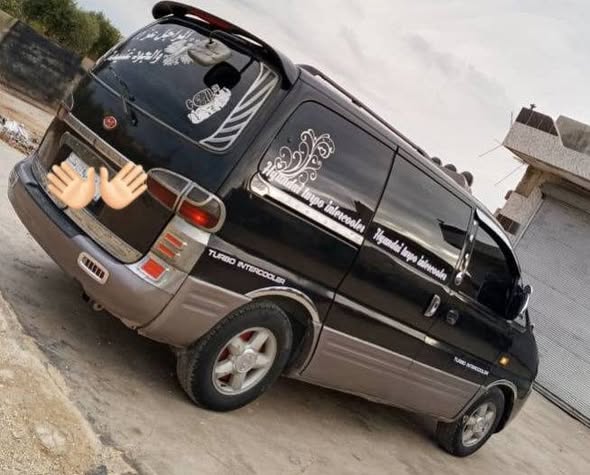 هيونداي ستاركس 2003 - صورة 2