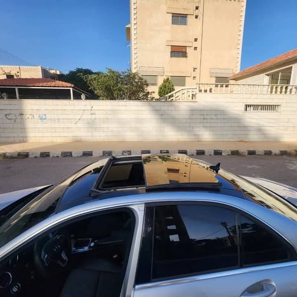 مرسيدس C200 2012 - صورة 4