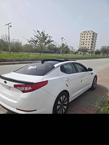 كيا أوبتيما 2012 - صورة 4