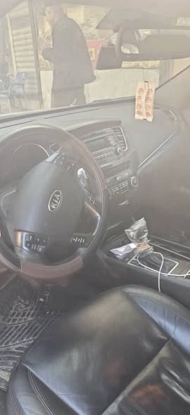 كيا كيا K7 2012 - صورة 2