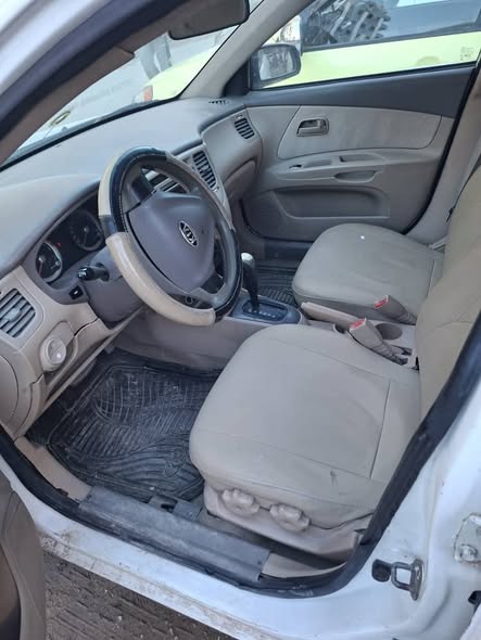 كيا ريو 2008 - صورة 4