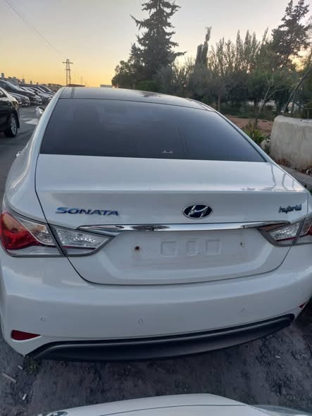 هيونداي سوناتا 2012 - صورة 2