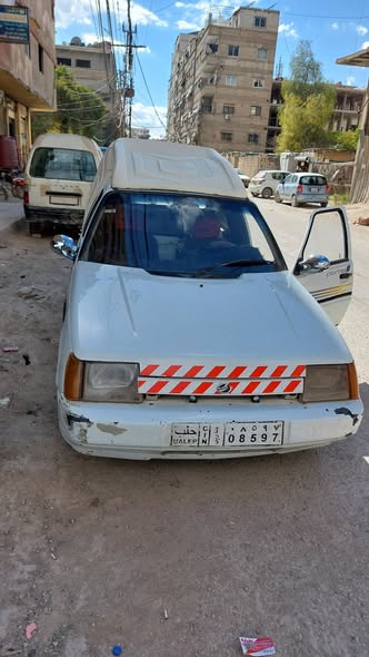 زاز زاز 2003 - صورة 3