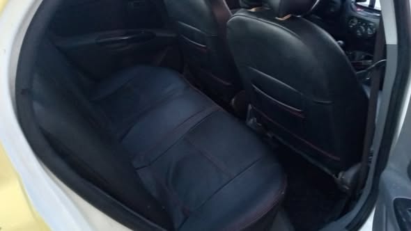 كيا ريو 2010 - صورة 4