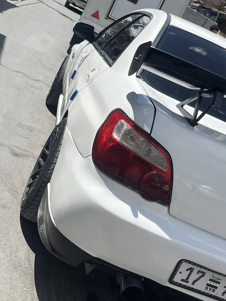 سوبارو امبريزا 2004 - صورة 2