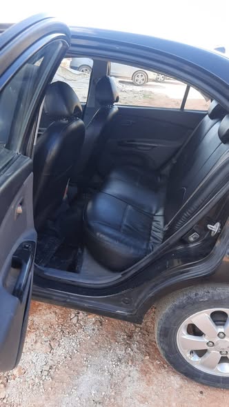 كيا ريو 2010 - صورة 4