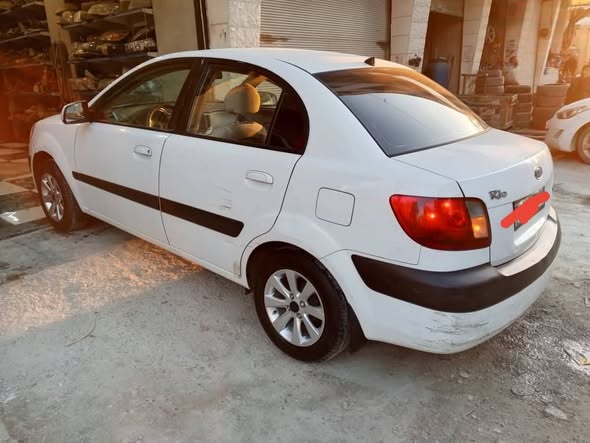 كيا ريو 2006 - صورة 4