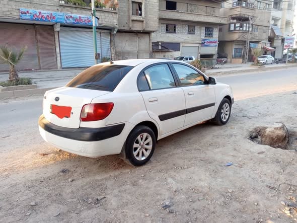 كيا ريو 2006 - صورة 5