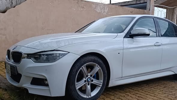 بي ام دبليو 320 2017 - صورة 4