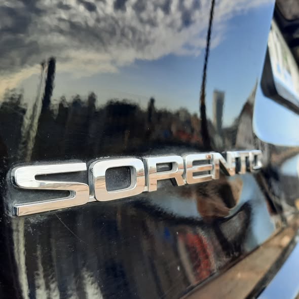 كيا سورينتو 2016 - صورة 4