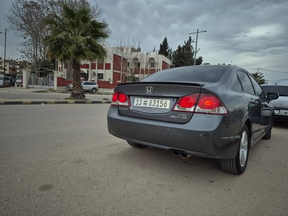 هوندا سيفيك 2010 - صورة 5