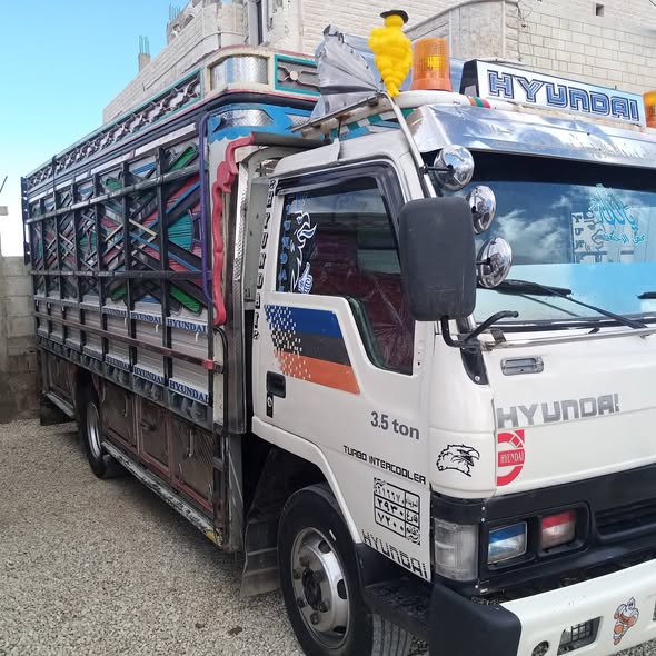 هيونداي تريلا 1997 - صورة 3