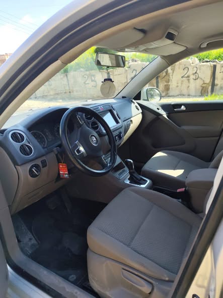 فولكس فاجن تيغوان 2011 - صورة 4