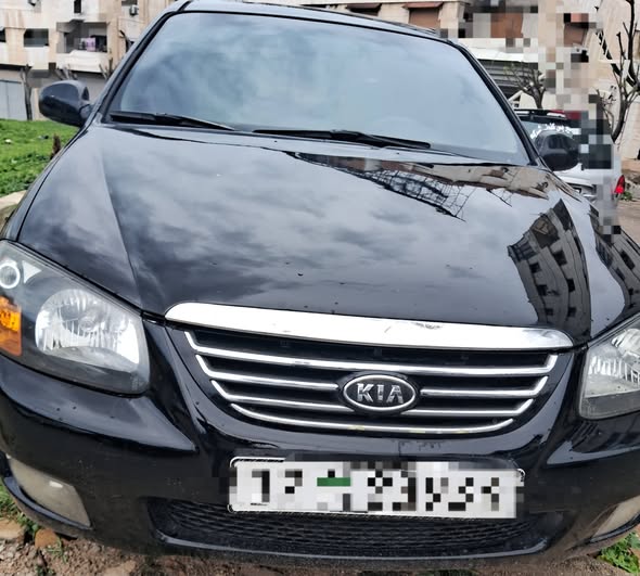 كيا سيراتو 2007 - صورة 5