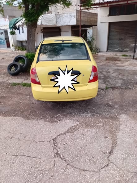 هونداي فيرنا 2010 - صورة 2