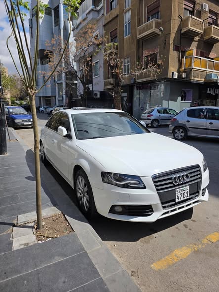 أودي A4 2012 - صورة 2