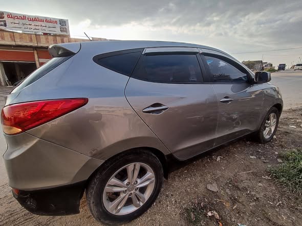 هيونداي توسان 2011 - صورة 4