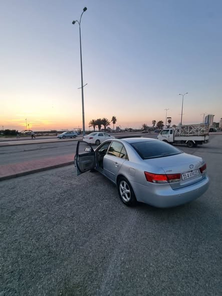 هيونداي سوناتا 2006 - صورة 3