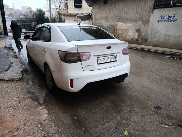 كيا فورتي 2009 - صورة 3