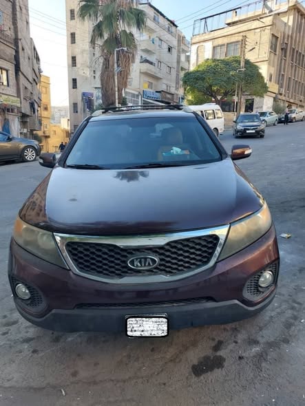 كيا سورينتو 2012 - صورة 4