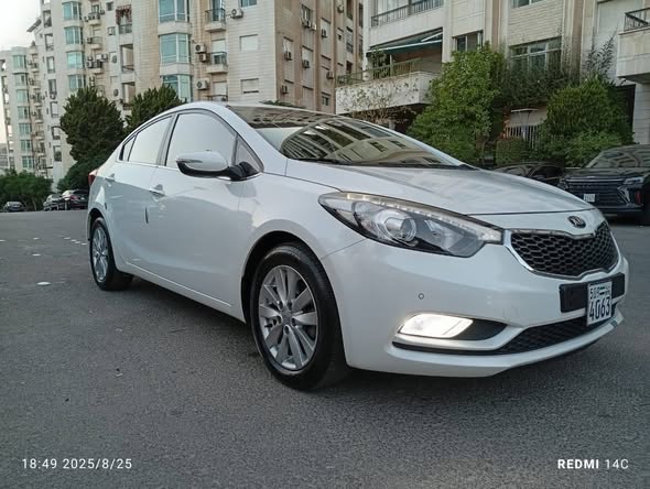 كيا سيراتو 2015 - صورة 2