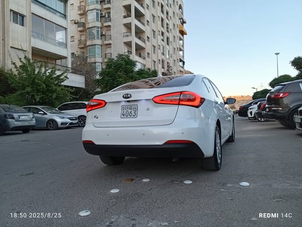 كيا سيراتو 2015 - صورة 4