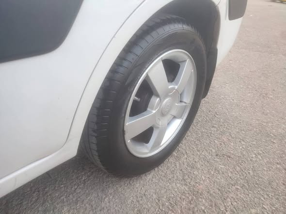 كيا ريو 2003 - صورة 2