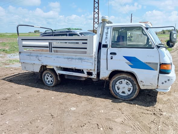 هونداي H100 1996 - صورة 5