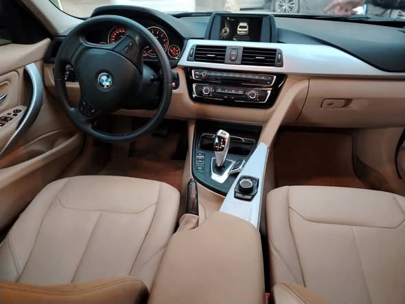 بي إم دبليو 318i 2016 - صورة 5