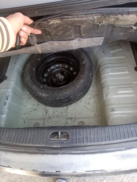 كيا ريو 2008 - صورة 2