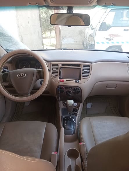 كيا ريو 2008 - صورة 3