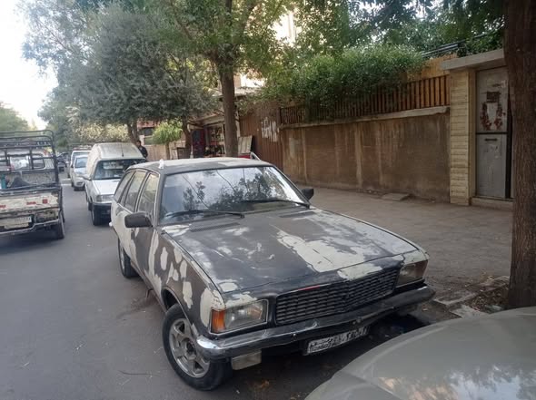 أوبل أخرى 1977 - صورة 4