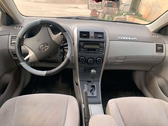 تويوتا كورولا 2008 - صورة 4