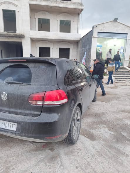 فولكس فاجن جولف 2010 - صورة 3