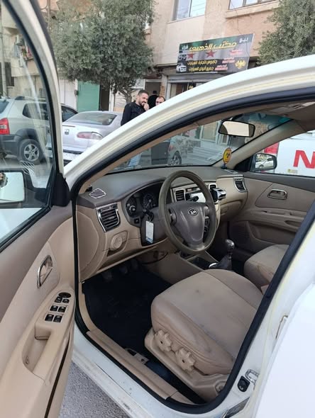 كيا ريو 2008 - صورة 3