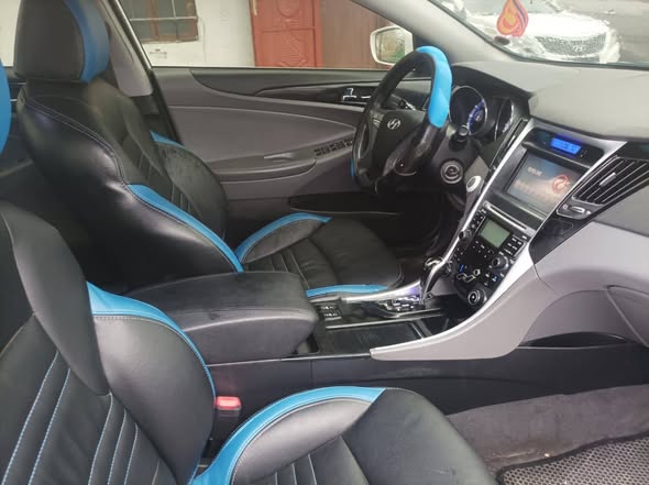 هيونداي سوناتا 2010 - صورة 4