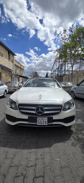 مرسيدس E300 2017 - صورة 1