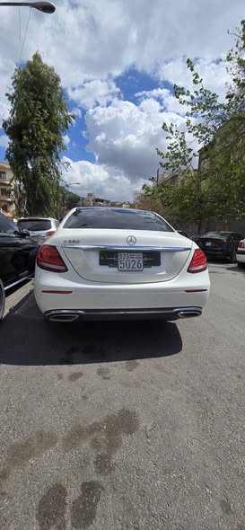 مرسيدس E300 2017 - صورة 2