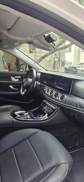 مرسيدس E300 2017 - صورة 4