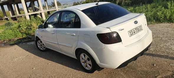 كيا ريو 2011 - صورة 4