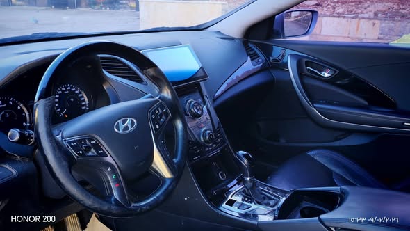 هونداي ازيرا 2011 - صورة 4