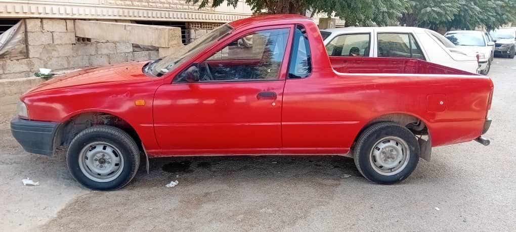 نيسان بيك اب 2000