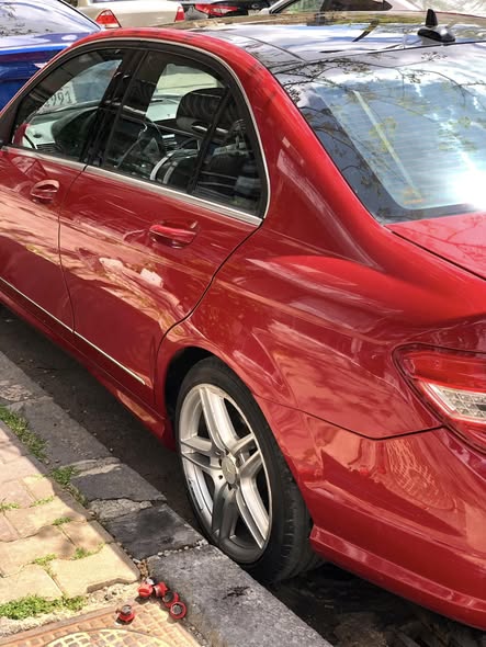 مرسيدس c200 2011 - صورة 4