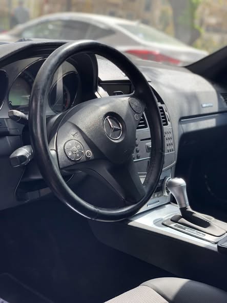 مرسيدس c200 2011 - صورة 5