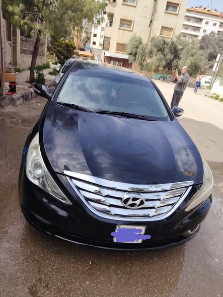 هيونداي سوناتا 2011 - صورة 3