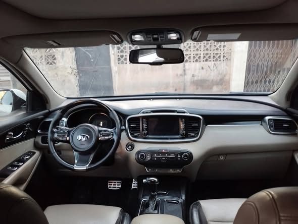 كيا سورنتو 2016 - صورة 3