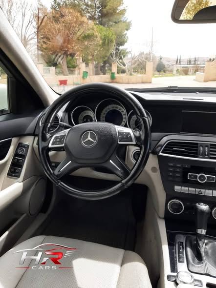 مرسيدس C-Class 2013 - صورة 4