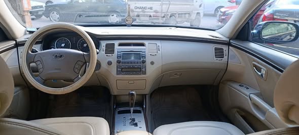 هيونداي ازيرا 2009 - صورة 3