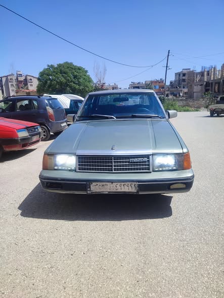 مازدا 929 1983 - صورة 2