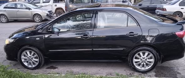 تويوتا كورولا 2011 - صورة 4